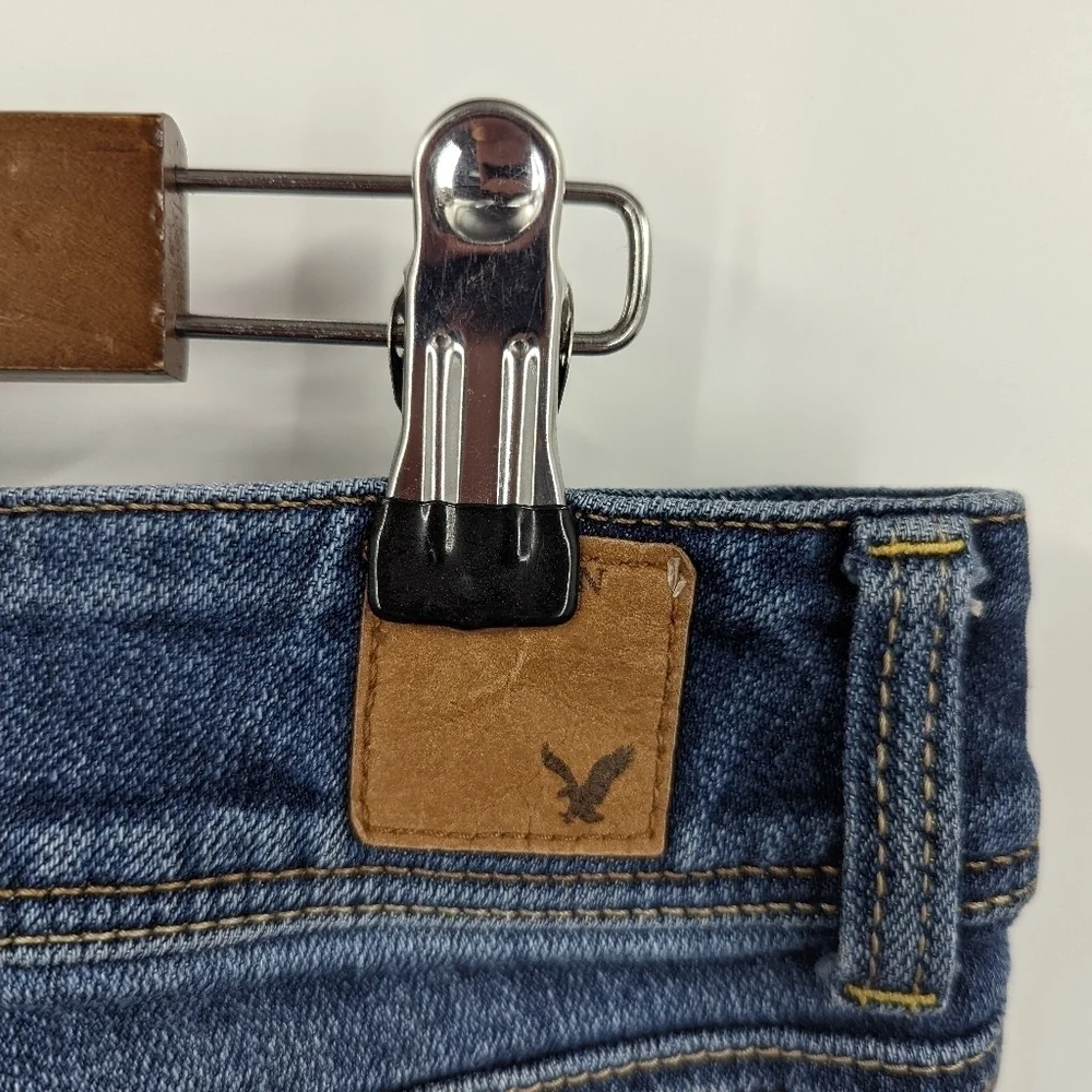 AMERICAN EAGLE Distressed Cutoff Denim Jean Shorts